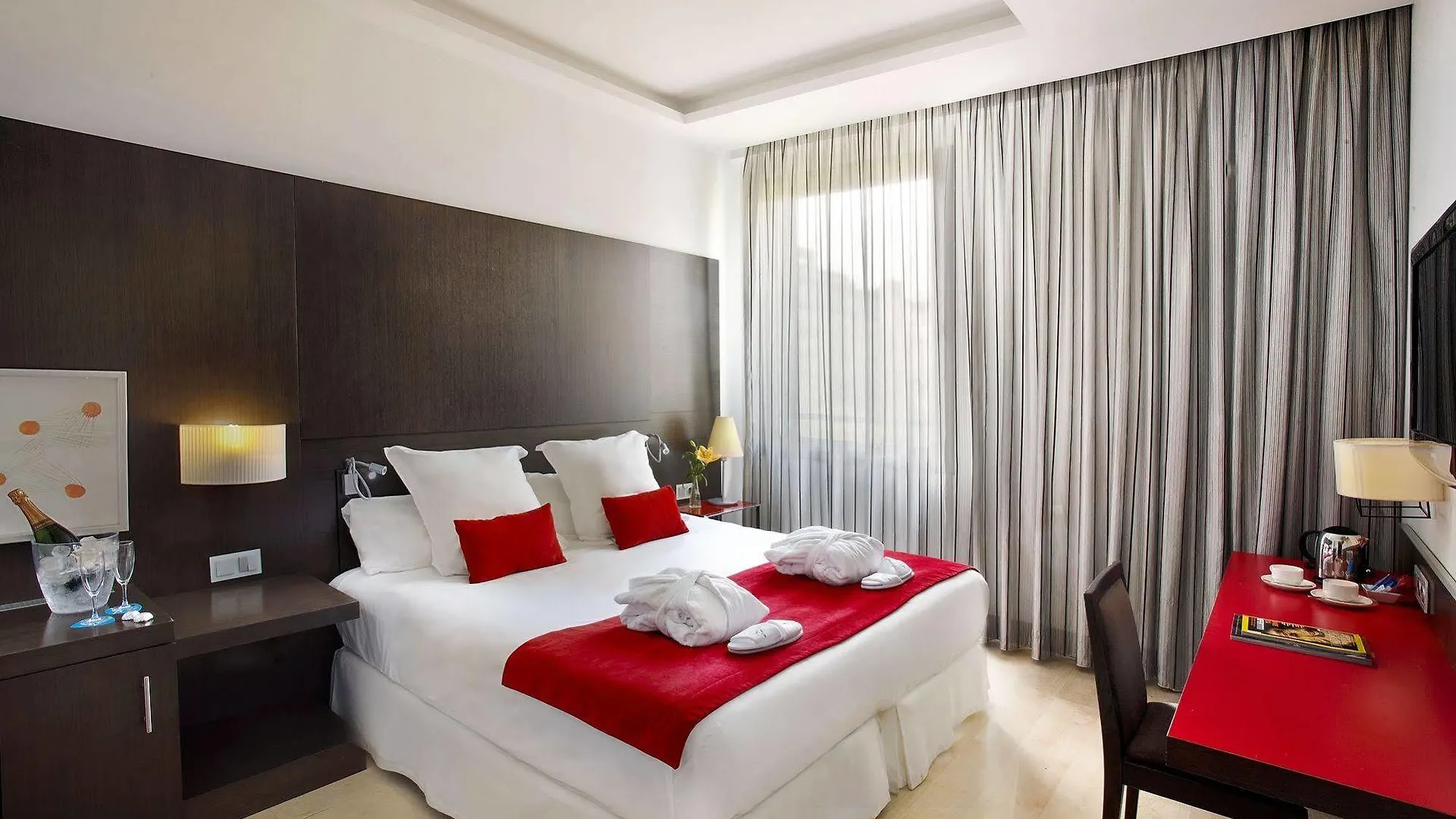 Grupotel Gran Via 678 Barcelona Hotel